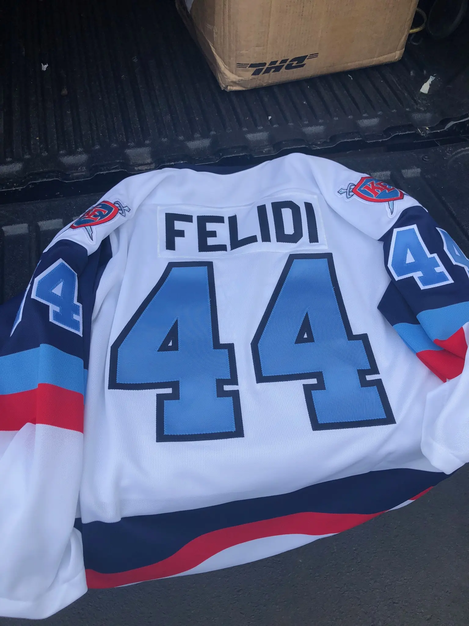 Finished Kent Elite white hockey jersey back