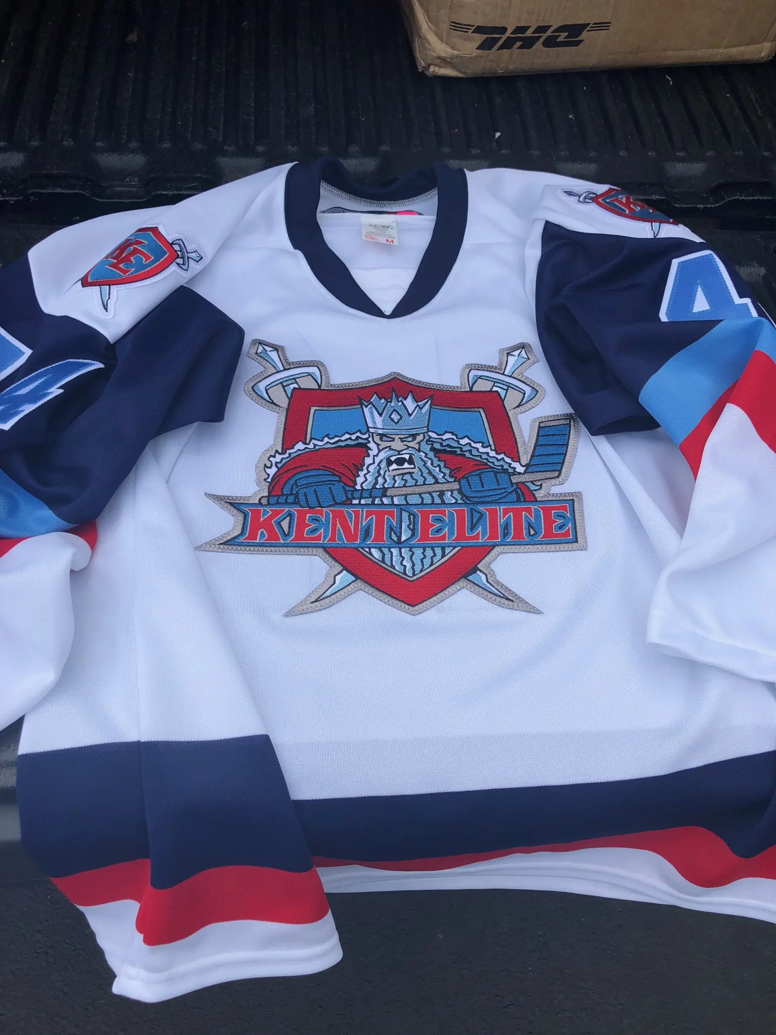Finished Kent Elite white hockey jersey front